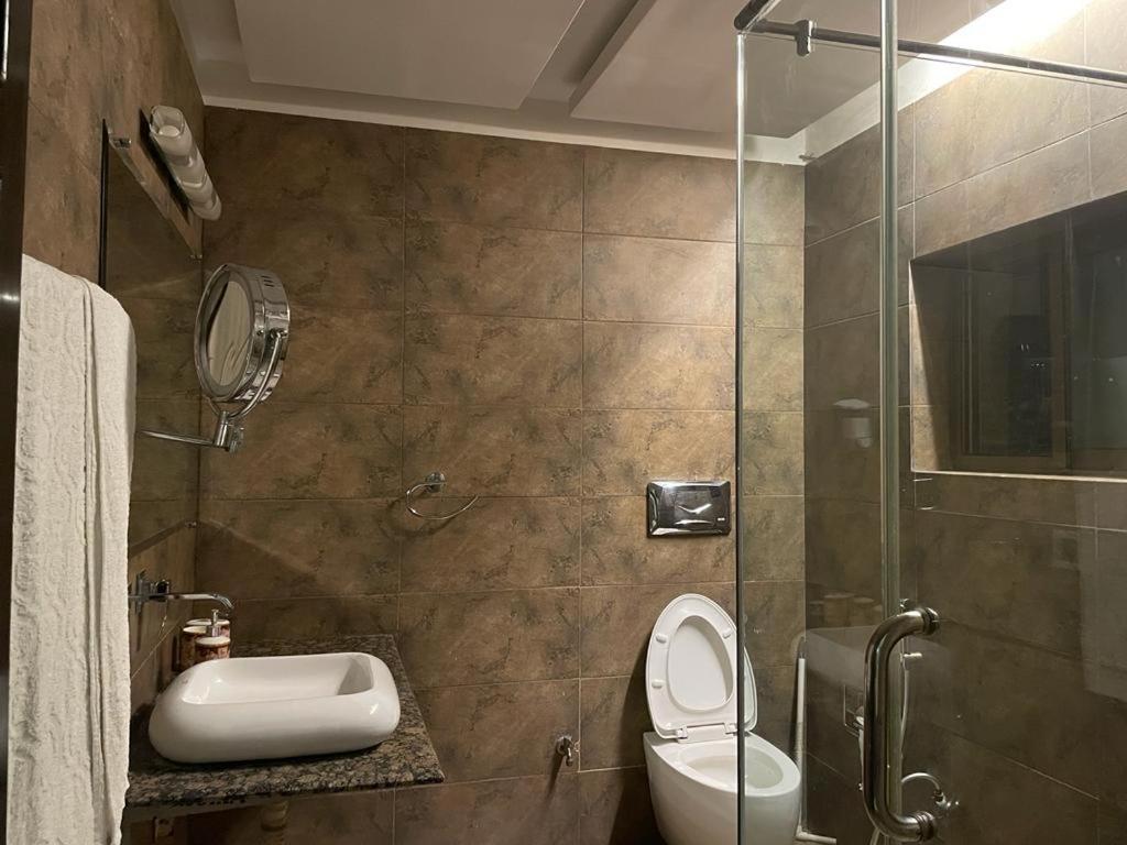 The Riviera Hotel Islamabad Luaran gambar